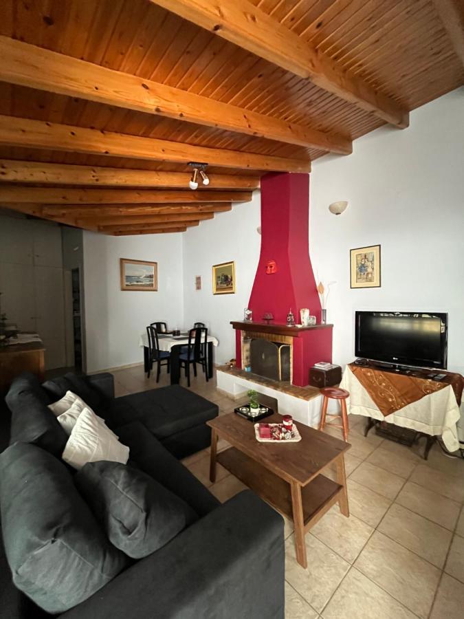House Near The Athens Airport, Spata. Bagian luar foto